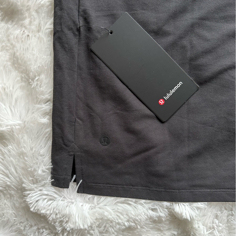 NWT Lululemon Relaxed Fit SS - Picture 4 of 4
